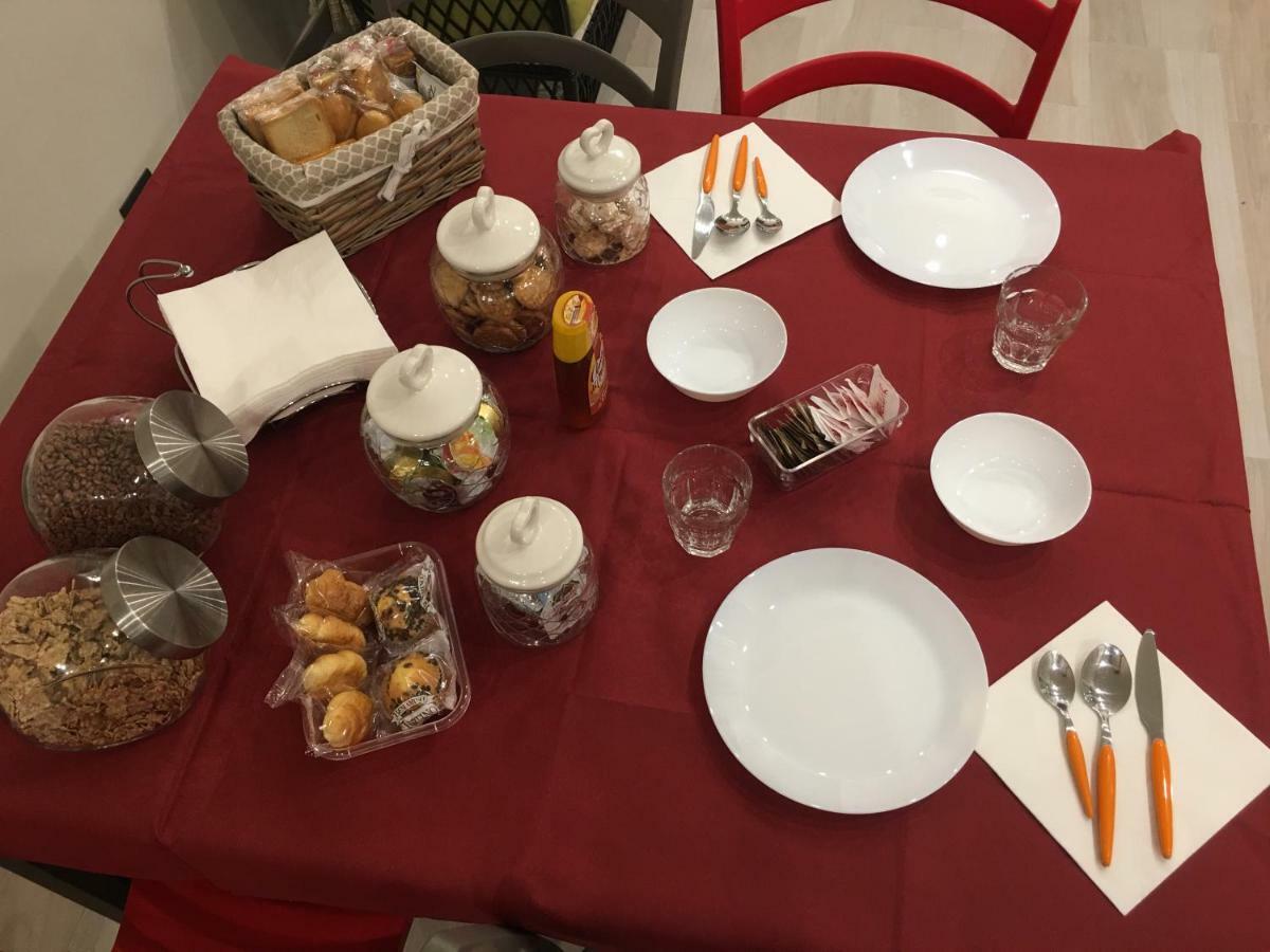 Starita Bed & Pizza Bed and Breakfast Νάπολη Εξωτερικό φωτογραφία